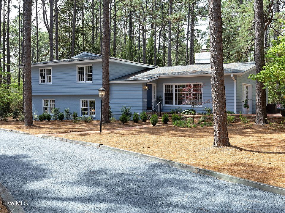 1st image of 45 Huntington Valley Drive
