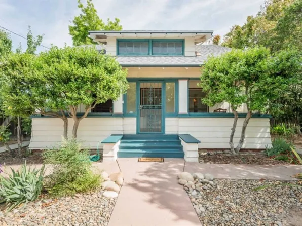 867 Palo Alto Ave, Clovis, CA 93612