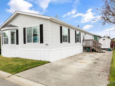 225 NE Ernst Street #105, Oak Harbor, WA, 98277