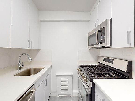 2nd image of 168 W 94th St #10A
