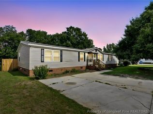 4817 Desert Ridge Rd, Parkton, NC 28371