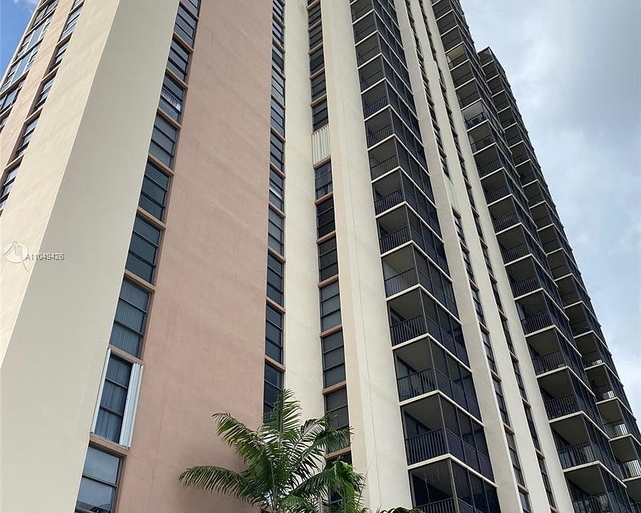 1st image of 20335 N Country Club Dr APT 1605