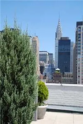 Rented by Buchbinder & Warren | media 29