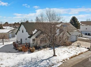 1106 W 5th St, Filer, ID 83328