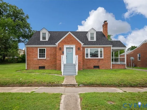 318 Saint Matthew St, Petersburg, VA 23803