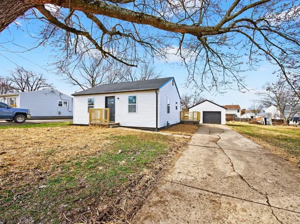 8081 Lawrence Rd, West Chester, OH 45069