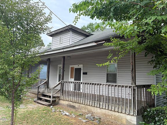 2nd image of 612 N Queen St