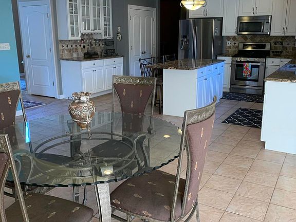 5th image of 1847 Hidden Brook Ct