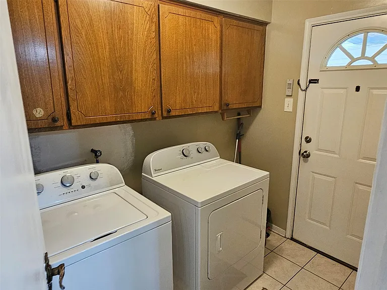 3414 Knob Hill St — Photo 19