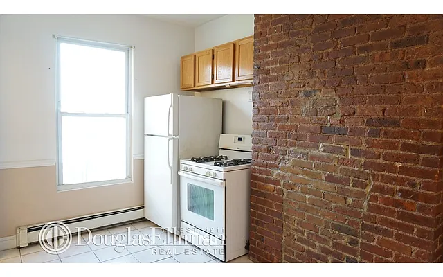 Rented by Douglas Elliman | media 3