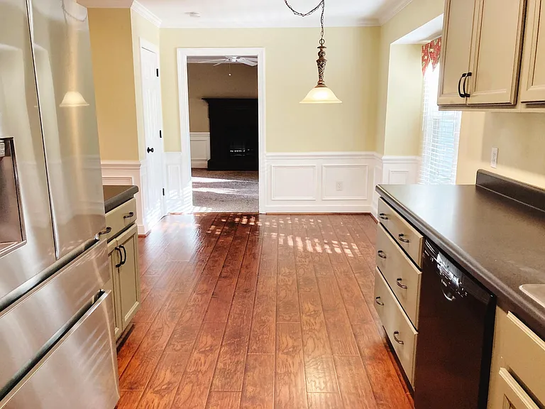 104 Cavendish Dr — Photo 15