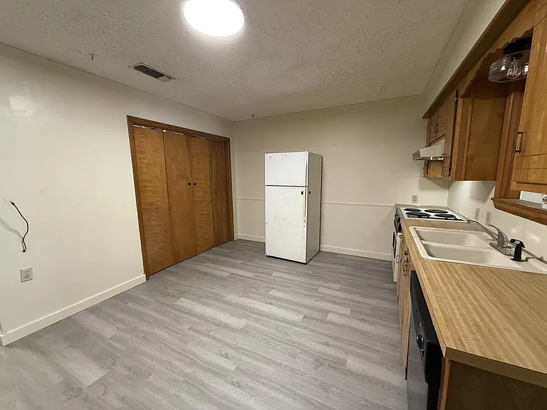 414 Alford Dr #1 — Photo 7