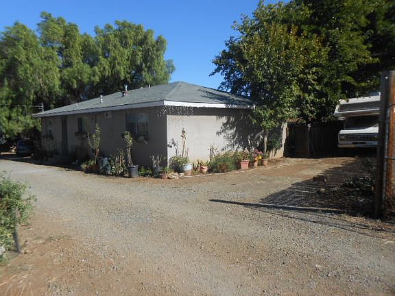 5th image of 15820 Sunnyside Ave