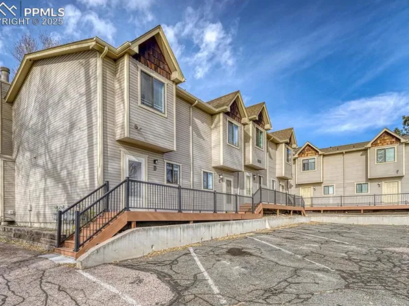 1506 Crestone Ave APT D, Colorado Springs, CO 80905