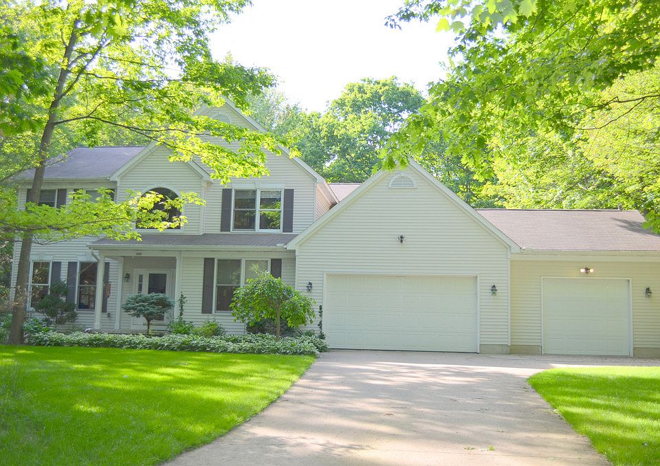 1st image of 2861 N Tupelo Dr