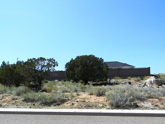 5th image of 52 S House Rock Dr