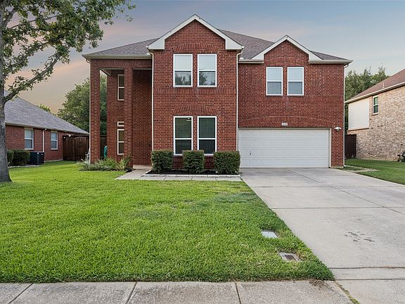 3rd image of 1145 Whispering Trail Cir