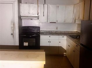 6552 Old Hampton Dr, Clarkston, GA 30021