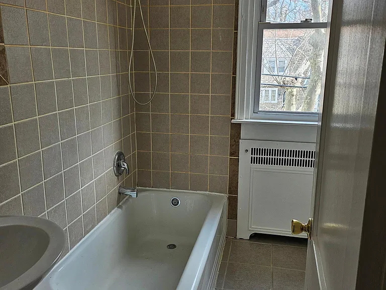 368 E Gorgas Ln #2 — Photo 7