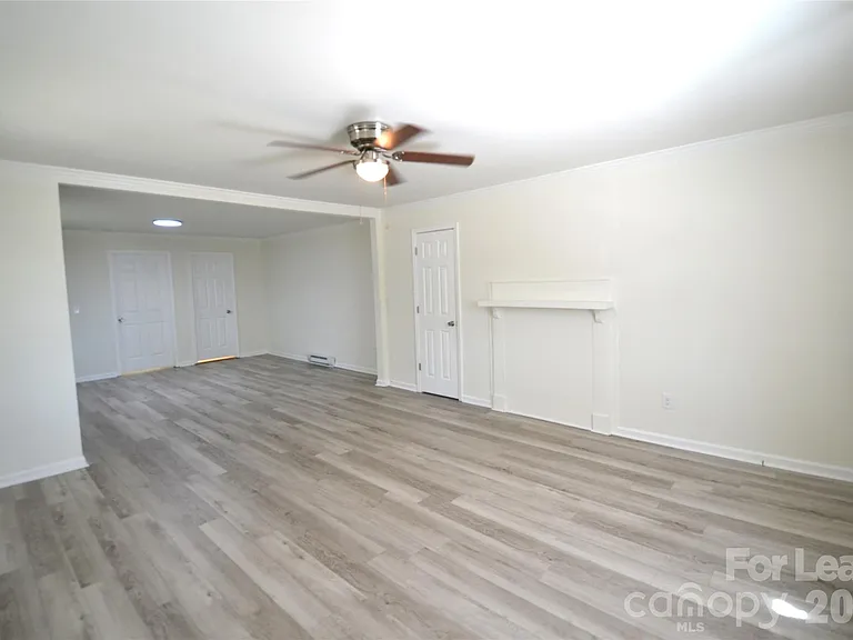 220 Odell Dr NW — Photo 7