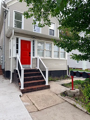 181 Pershing Ave Photo 1