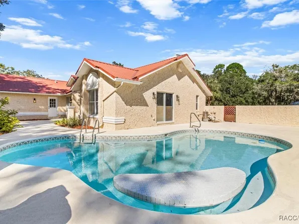 9841 N Snowball Point, Crystal River, FL 34428