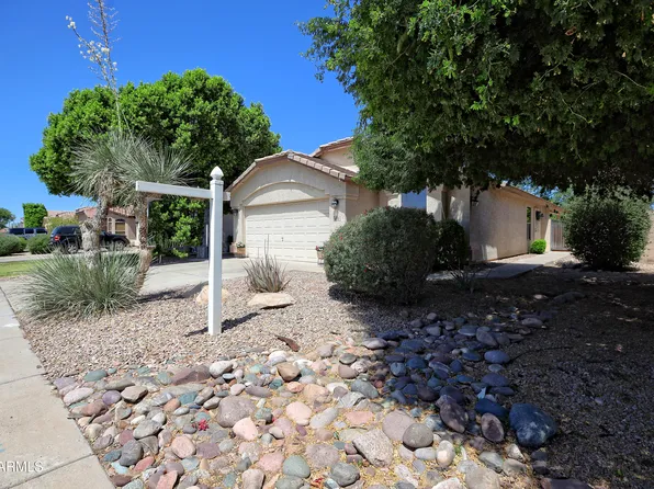 670 E KYLE Drive, Gilbert, AZ 85296