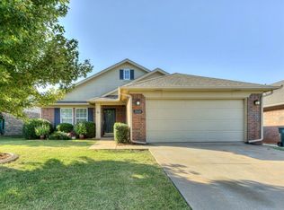 2828 NW 184th Ter, Edmond, OK 73012