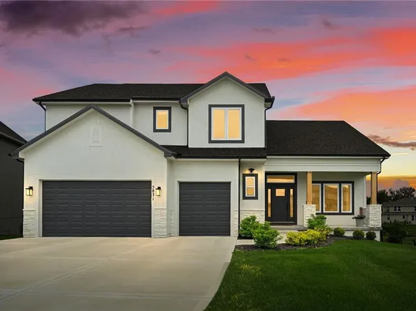 5831 McCormick Pl, Shawnee, KS 66226