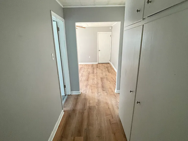 205 Park Ave #205 — Photo 8
