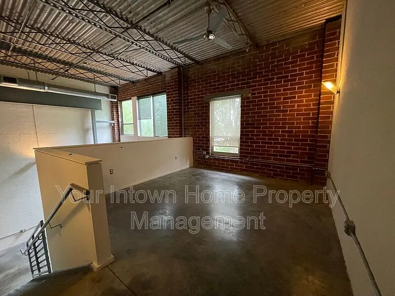 2 bed, 2.0 bath, 1440 sqft, $2,145 — Photo 4
