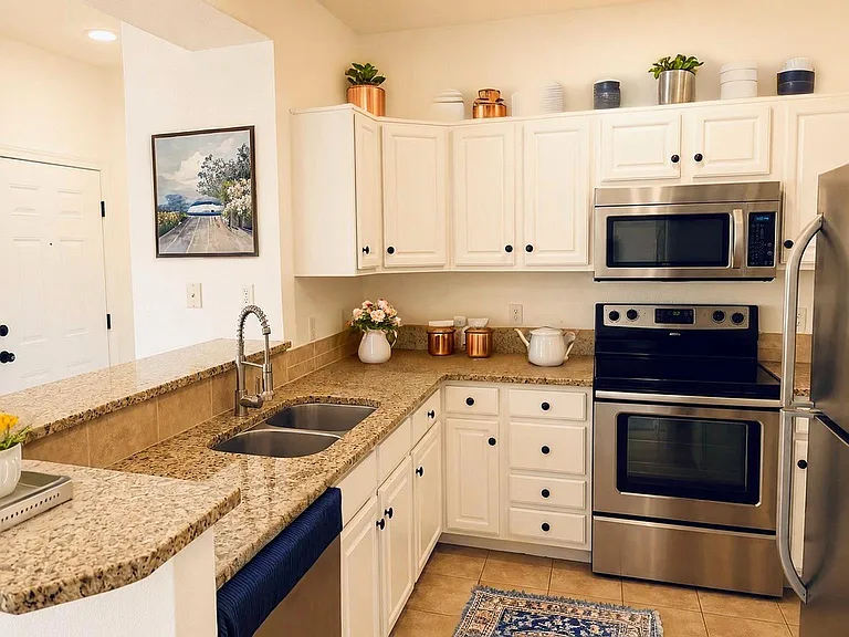 4545 Wheaton Dr #D370 — Photo 13