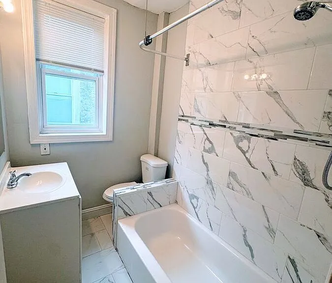 6248 Addison St — Photo 32