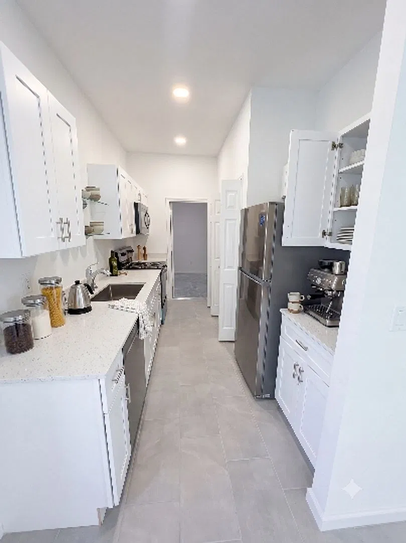 New 3BR/2BA Home | 1,055 Living Sq Ft + Garage — Photo 4