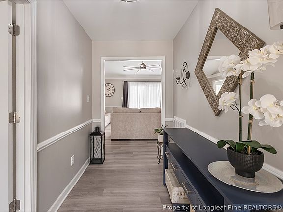 4th image of 253 Farmstead Ct