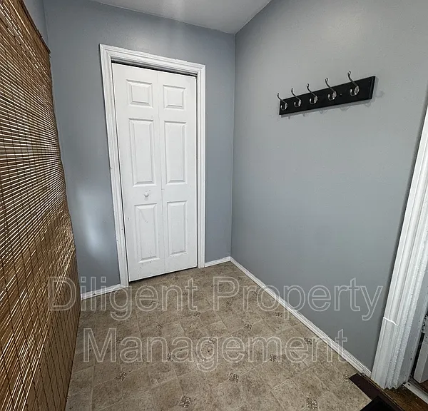 492 King George St #1 — Photo 26