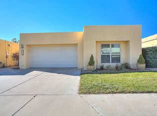 7917 Woodleaf Dr NE, Albuquerque, NM 87109