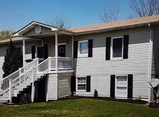 440 Barpen St NW APT 3, Cleveland, TN 37312
