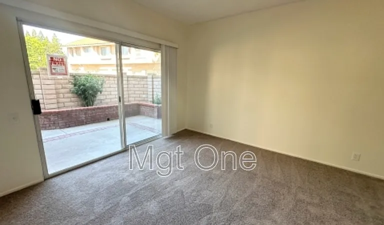 18902 Canyon Hill Dr — Photo 10