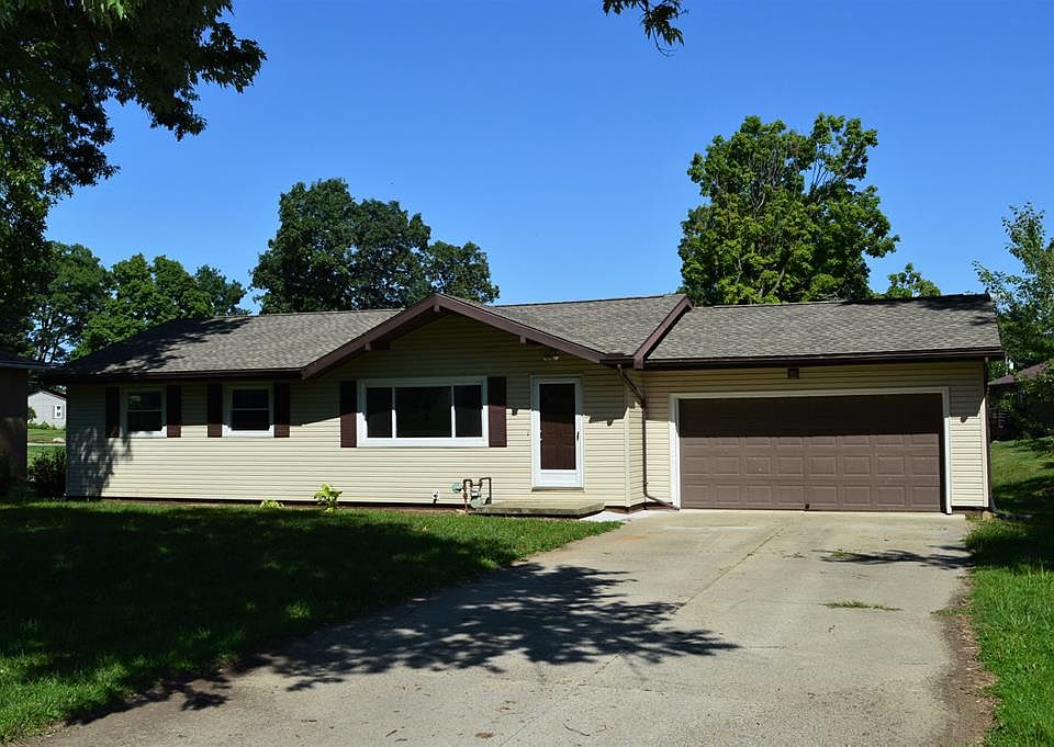 1st image of 1214 Crestwood Dr