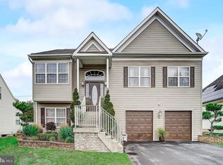98 Sunset Dr, Mount Royal, NJ 08061