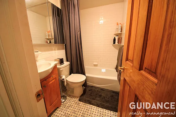 Rented by Guidance Realty Corp. | media 23