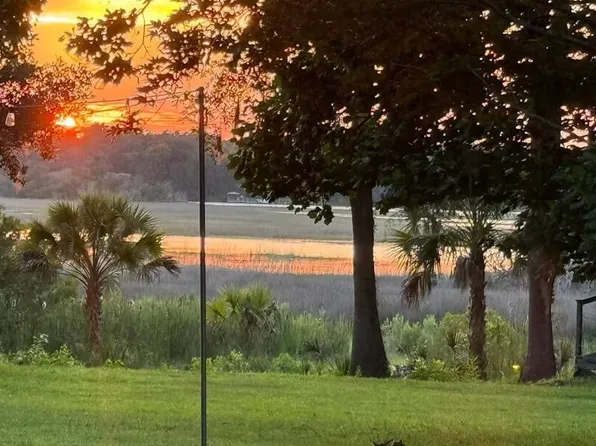 5508 Stono View Dr, Johns Island, SC 29455
