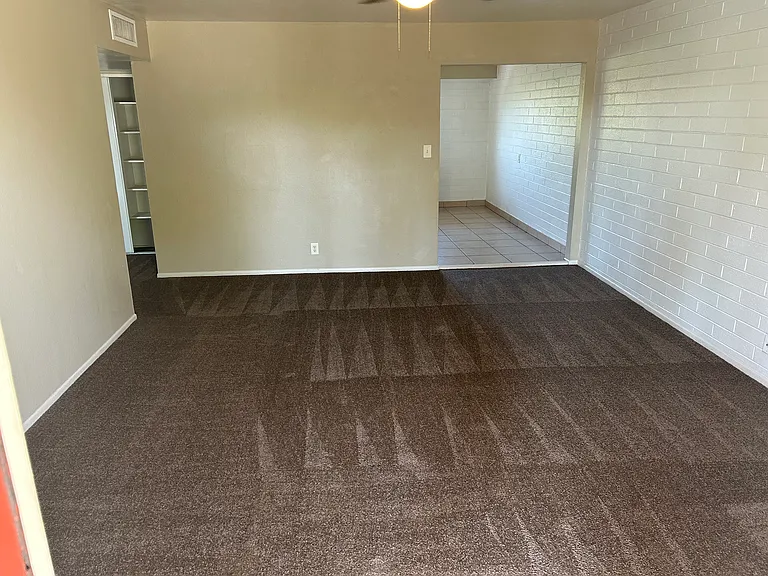 1123 E Sierra Vista Dr #15 — Photo 5