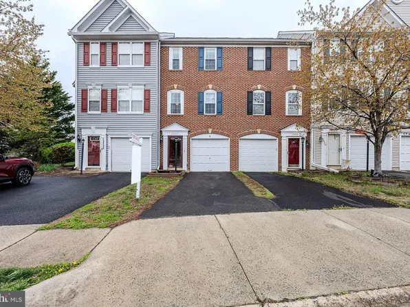 13530 Grouserun Ln, Bristow, VA 20136