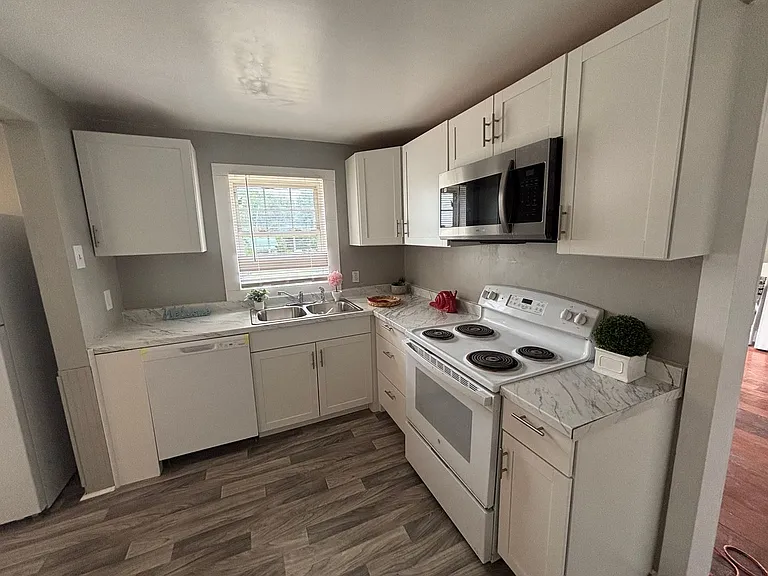 1409 Laboratory Rd — Photo 10
