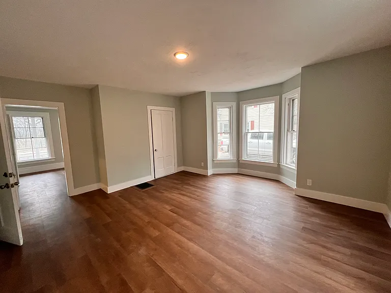 400 Court St #1 — Photo 10