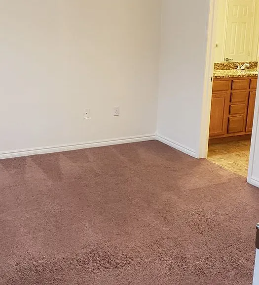 31 Fuller Cir — Photo 13