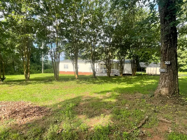 (undisclosed Address), Commerce, GA 30529