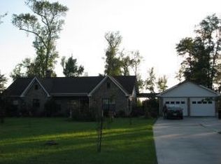 3963 W Roundbunch Rd, Orange, TX 77630